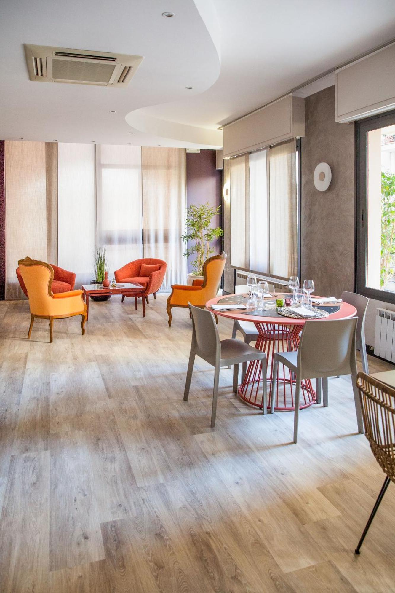אלסיו Hotel Bristol מראה חיצוני תמונה