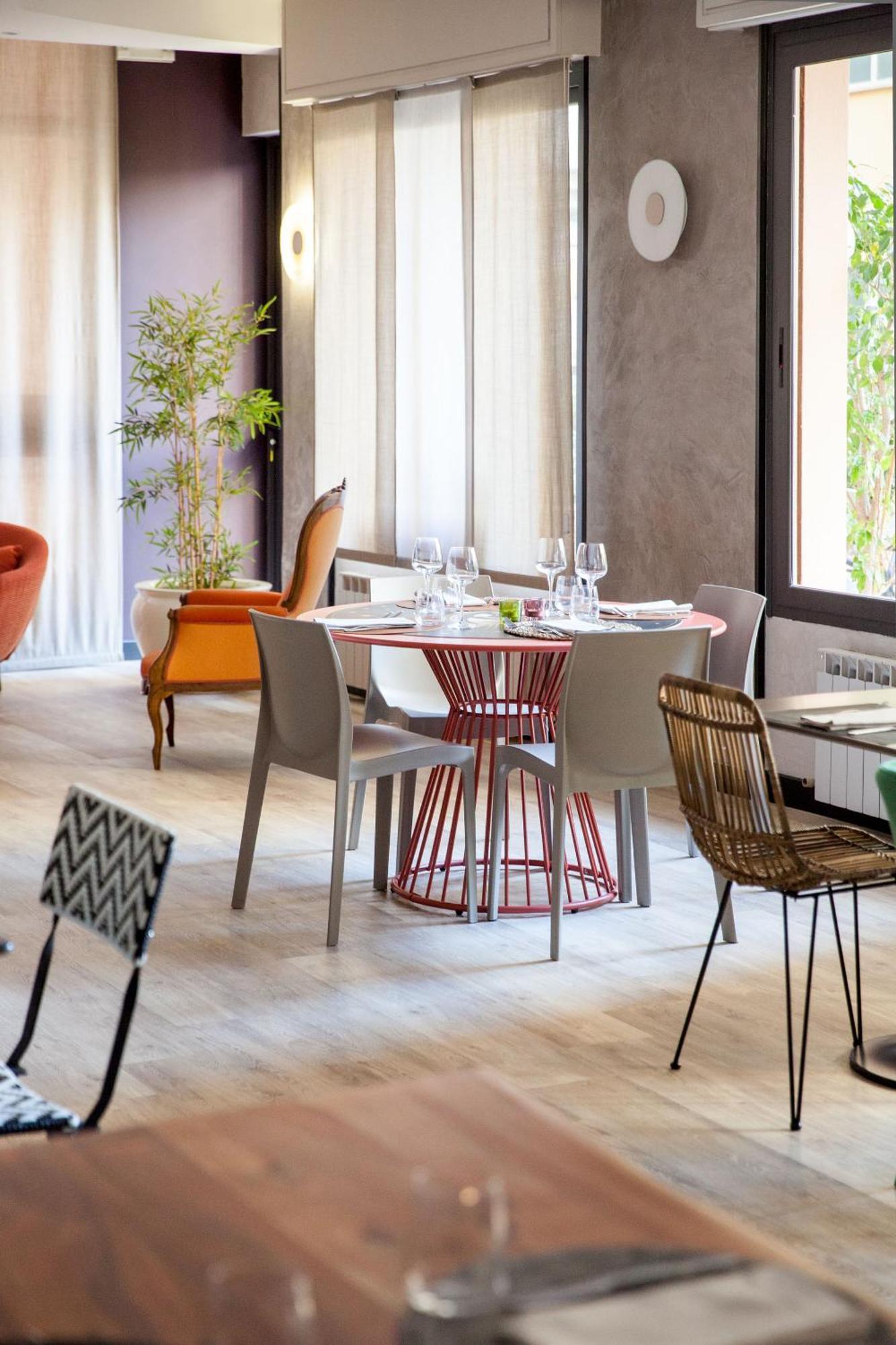 אלסיו Hotel Bristol מראה חיצוני תמונה